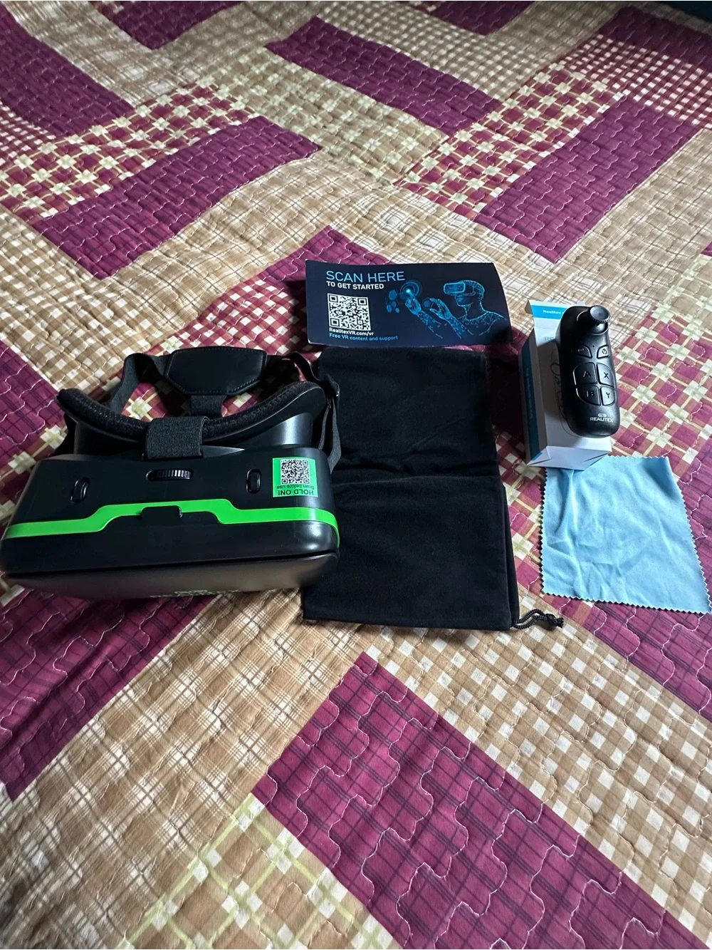 Black Virtual Reality Headset - VR, AR & Accessories